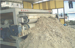 Lime plant polyester desulfurization